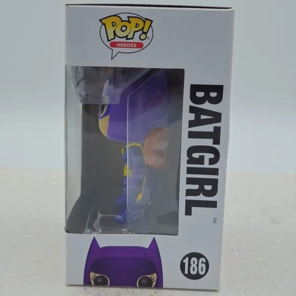 Funko POP! Batman Classic TV Series Batgirl #186 Vinyl Figure - Picture 3 of 7